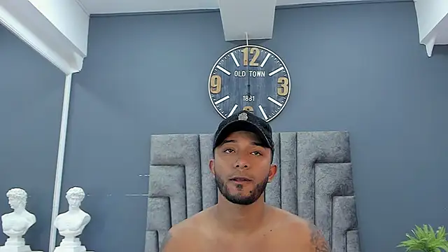 Robin Rief online show from April 2026 07:38:02 PM