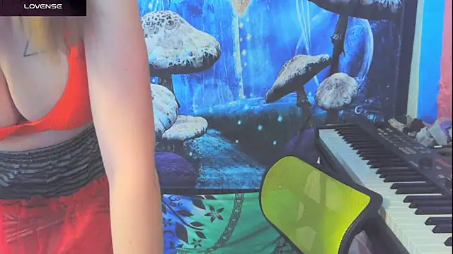  hellostormy  online show from April 2026 06:25:02 PM