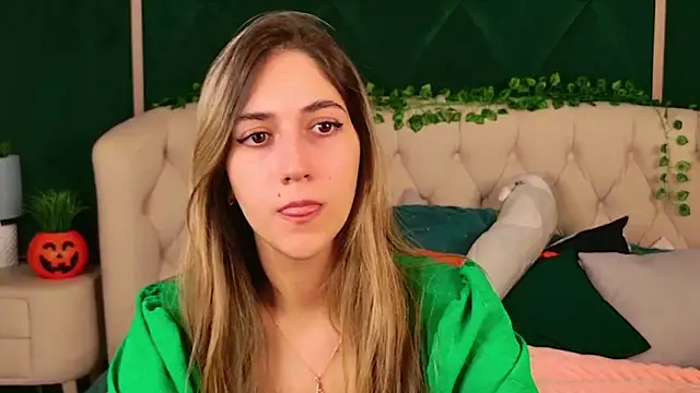 Teresa Stane online show from October 2025 05:30:02 AM