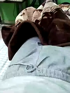 KUKU69XX online show from December 2024 06:06:02 PM