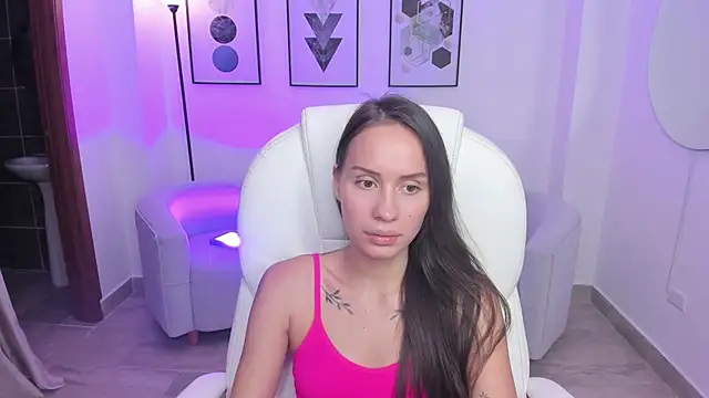 kiim sweett online show from February 2025 03:09:01 PM