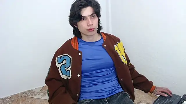 pervertsteens3 online show from February 2026 03:25:02 AM