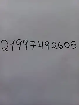 Snapshot of princesaa98 chatting on January 2025 05:21:02 PM princesaa98 online show from January 2025 05:21:02 PM