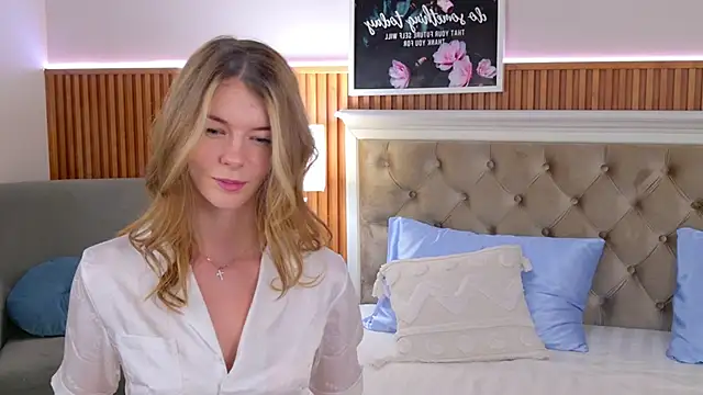 MeganMour online show from February 2025 11:11:02 PM