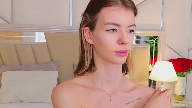 MeganMour online show from November 2025 05:12:02 PM