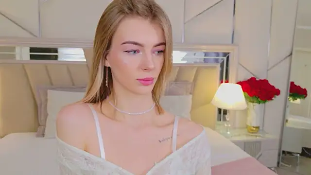 MeganMour online show from March 2026 05:09:01 PM