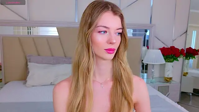 MeganMour online show from April 2026 04:51:01 AM