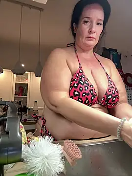 Engel mia online show from June 2026 09:48:02 PM