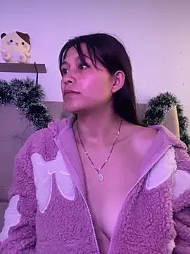 mariana 21x online show from December 2024 12:52:02 PM