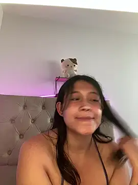 mariana 21x online show from February 2025 07:37:02 PM