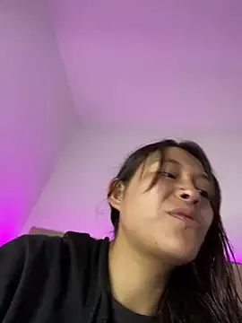 mariana 21x online show from February 2025 12:52:02 PM