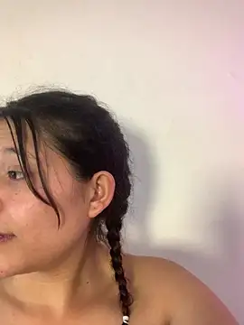 mariana 21x online show from March 2025 06:58:02 PM