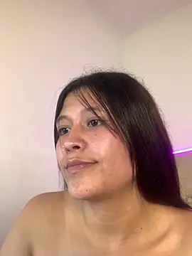 mariana 21x online show from March 2025 07:07:02 PM