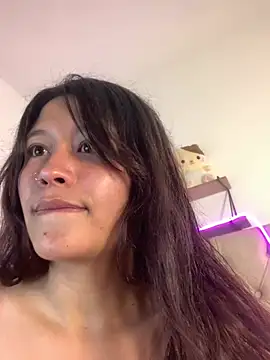 mariana 21x online show from March 2025 01:30:02 PM