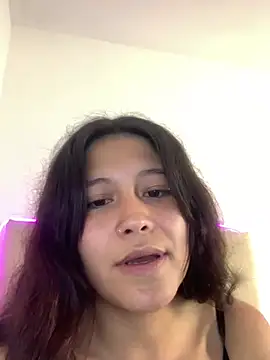 mariana 21x online show from March 2025 03:58:02 PM