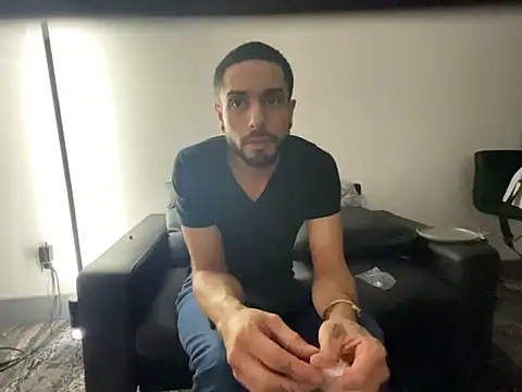 DerekPerez2025 online show from February 2025 04:31:01 AM