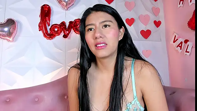 Snapshot of CarlaAlvez chatting on February 2025 01:42:02 PM CarlaAlvez online show from February 2025 01:42:02 PM