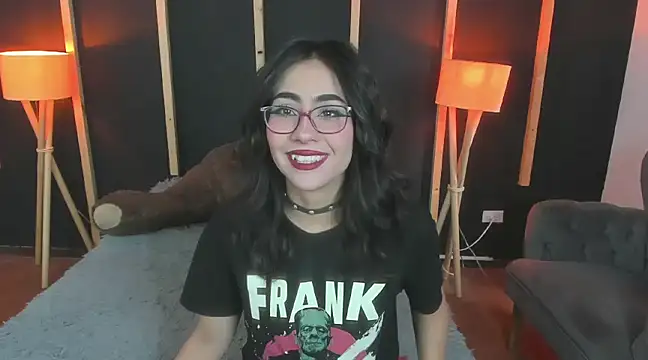 vampy dolll online show from January 2025 12:57:02 PM