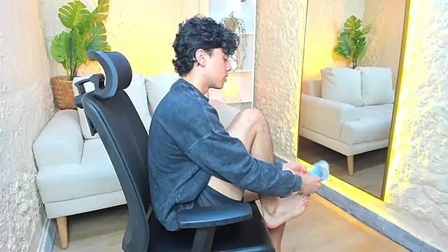 Dammon Stallion online show from January 2025 12:15:01 PM