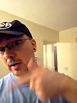 Snapshot of cmichaelxxx chatting on March 2025 10:28:02 AM cmichaelxxx online show from March 2025 10:28:02 AM