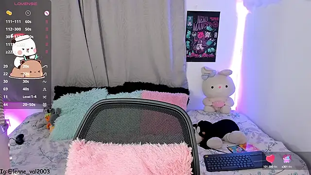 Lenneval1 online show from January 2025 06:26:01 AM