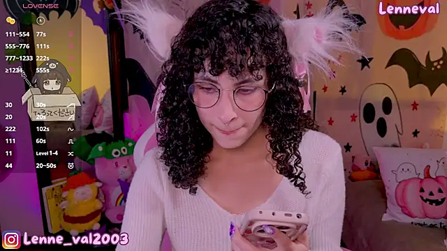 Lenneval1 online show from October 2025 02:10:01 AM