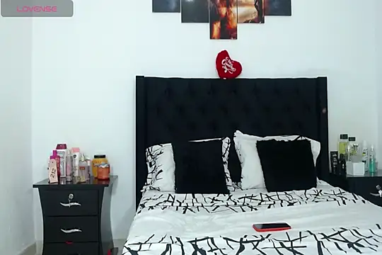 Snapshot of Beautifulkattia chatting on January 2025 09:39:01 PM Beautifulkattia online show from January 2025 09:39:01 PM