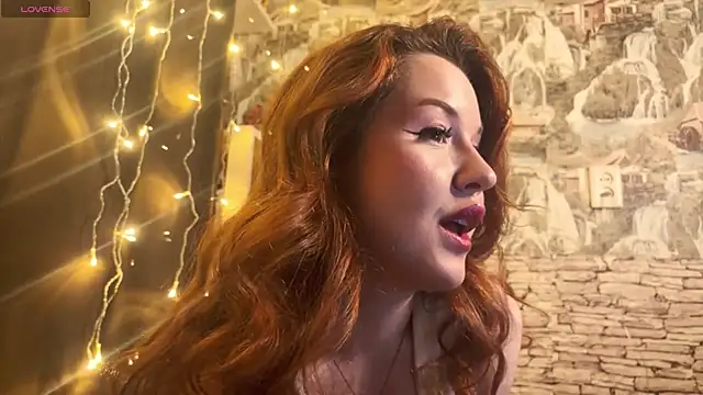 LaurenRossss online show from February 2025 11:38:02 PM