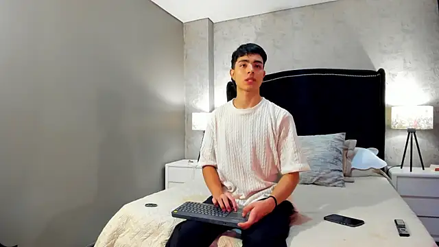 Snapshot of JoshRashfordd chatting on February 2025 11:47:02 AM JoshRashfordd online show from February 2025 11:47:02 AM