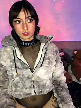 Any Roussee online show from November 2025 12:35:02 AM