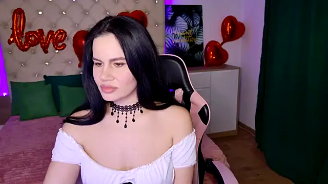 KattieSims online show from February 2025 06:02:02 PM