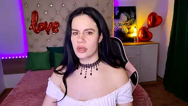 KattieSims online show from February 2025 07:40:01 AM