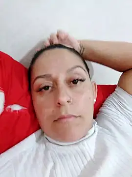 Snapshot of baixinhaloira chatting on January 2025 02:33:02 AM baixinhaloira online show from January 2025 02:33:02 AM