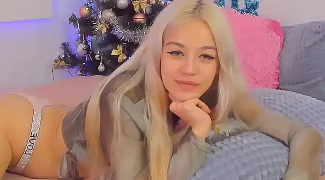 STELLA RICH online show from December 2024 12:39:02 AM