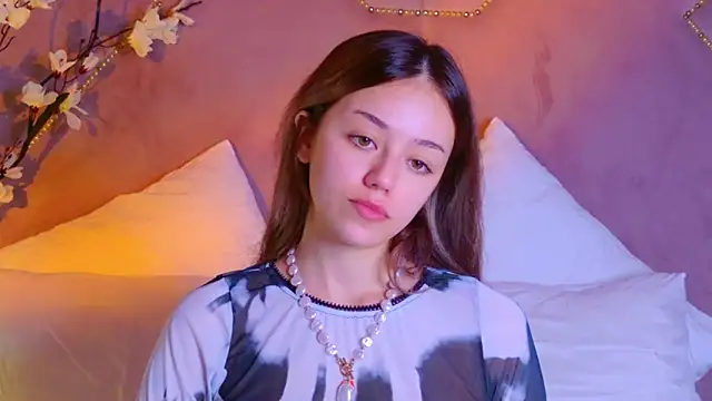 STELLA RICH online show from October 2025 08:53:02 PM