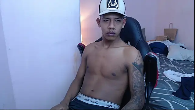 Snapshot of mr_stiven_ chatting on January 2025 08:15:02 AM mr stiven online show from January 2025 08:15:02 AM