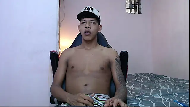 Snapshot of mr_stiven_ chatting on January 2025 06:24:02 AM mr stiven online show from January 2025 06:24:02 AM