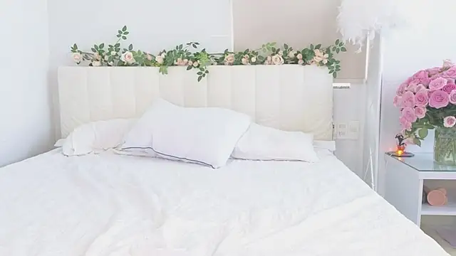 Akina starr online show from October 2025 04:04:02 AM