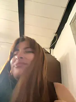 Liah ferrer online show from September 2025 08:47:02 PM