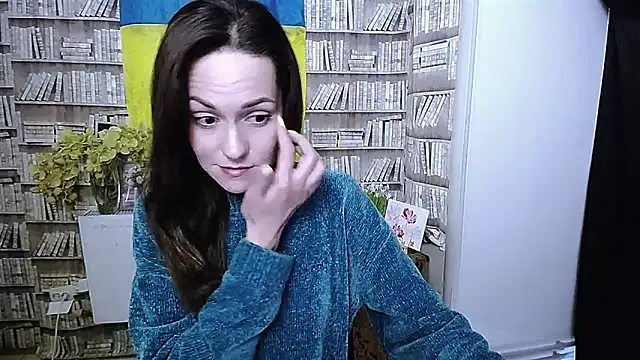 Lina Star S online show from November 2025 11:11:01 AM