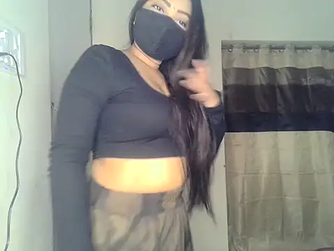 Snapshot of ishi_Beauty chatting on April 2026 05:27:02 AM ishi Beauty online show from April 2026 05:27:02 AM