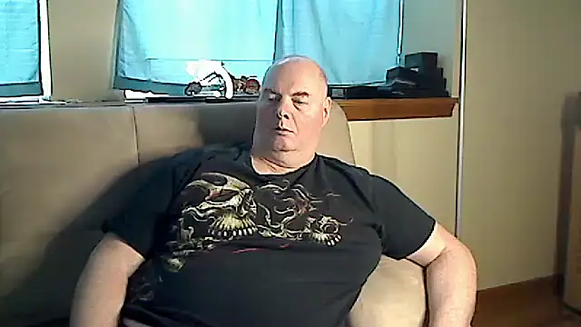 Snapshot of harley99574 chatting on December 2024 05:10:02 PM harley99574 online show from December 2024 05:10:02 PM