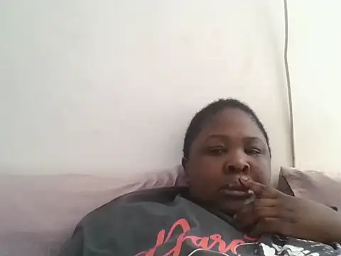 sexyJami23 online show from September 2025 10:06:01 AM