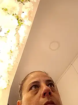 sasi luna online show from October 2025 01:28:02 PM