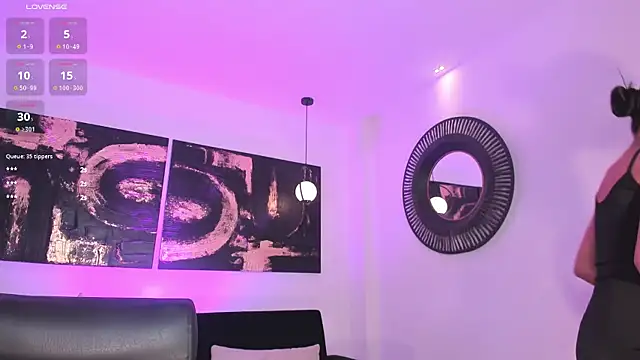 BellaCarteer  online show from March 2025 06:47:01 PM