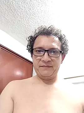 Bombi22 online show from March 2025 07:26:02 PM