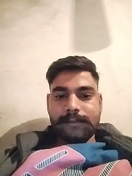 Solomen00 online show from December 2024 07:42:01 PM