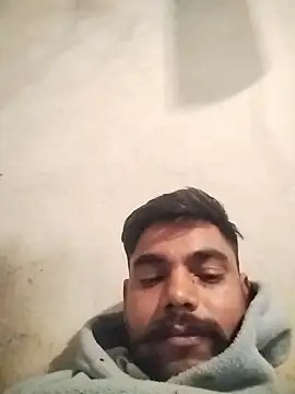 Solomen00 online show from December 2024 06:50:01 PM