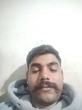 Solomen00 online show from January 2025 04:54:01 PM