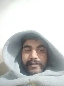 Solomen00 online show from January 2025 05:40:01 PM